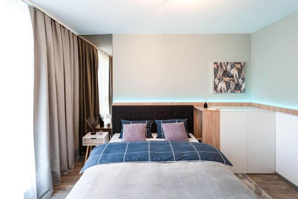 Apartment Vivalia V6, Free Private Parking Timisoara Bagian luar foto